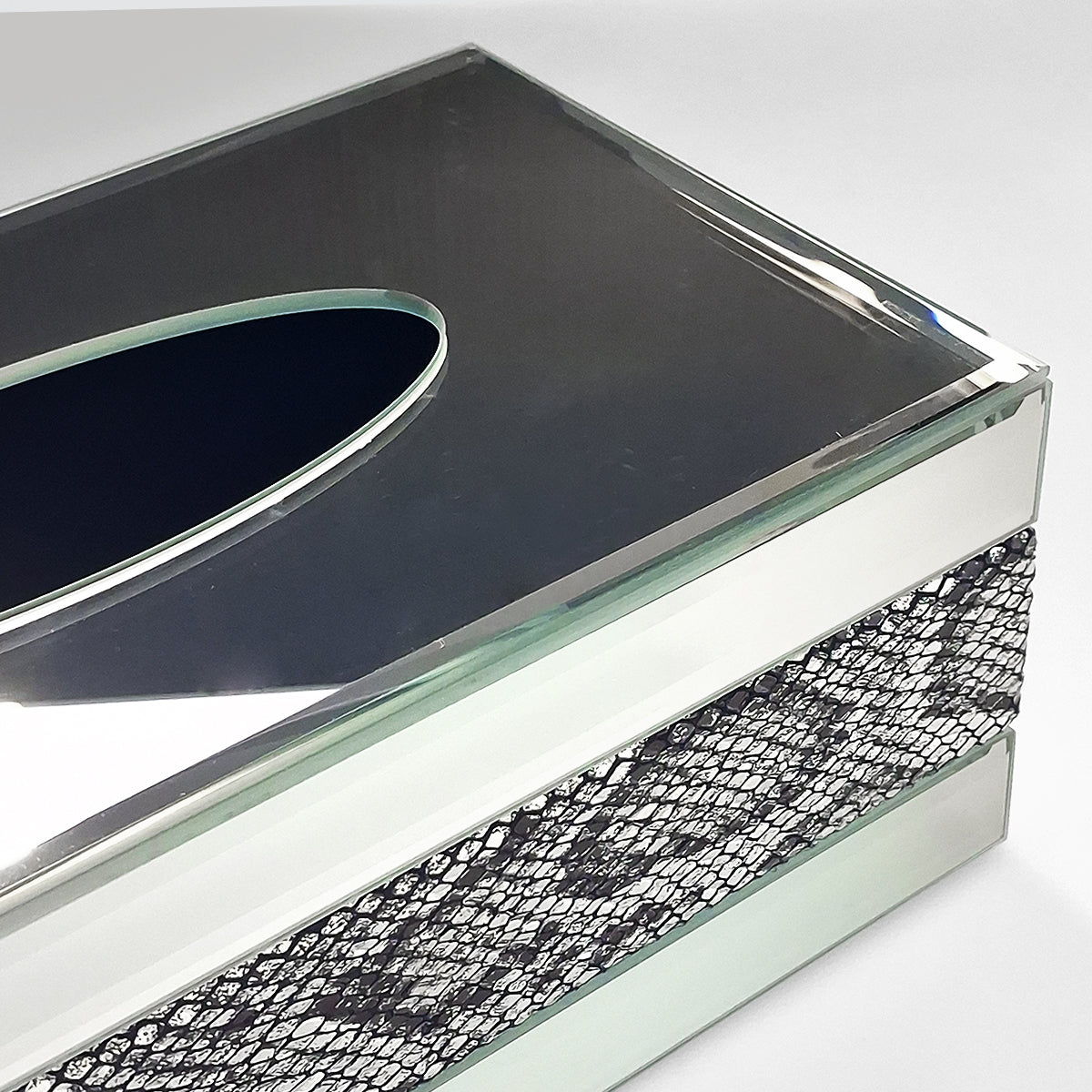 Snake Skin-Style Tissue Box - White