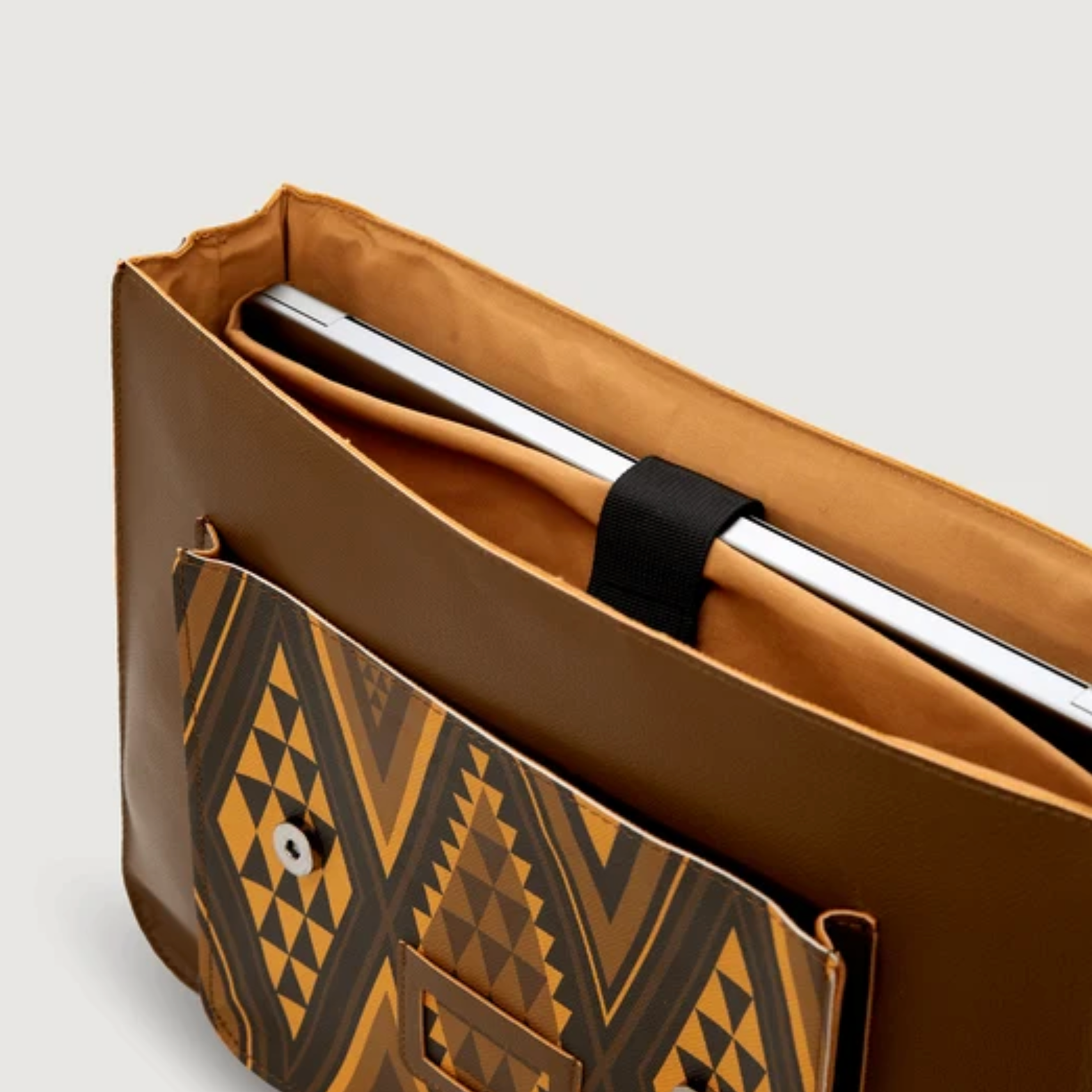 Brown Satchel Bag - Hine-Uri