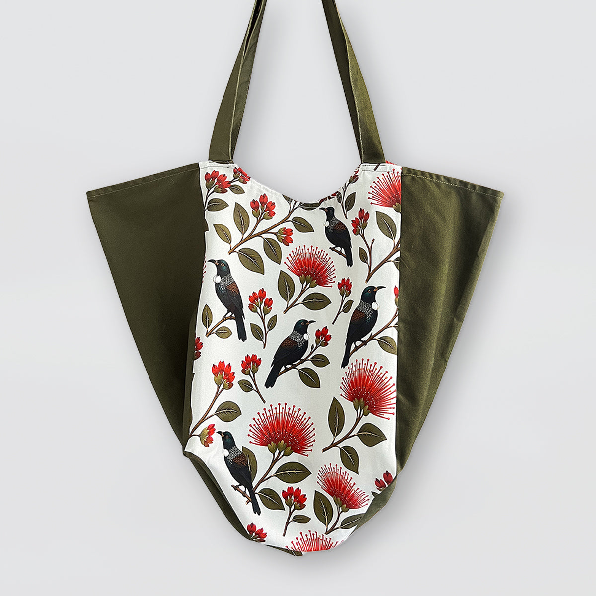 Kiwiana Tote Bag - Pōhutukawa Serenade