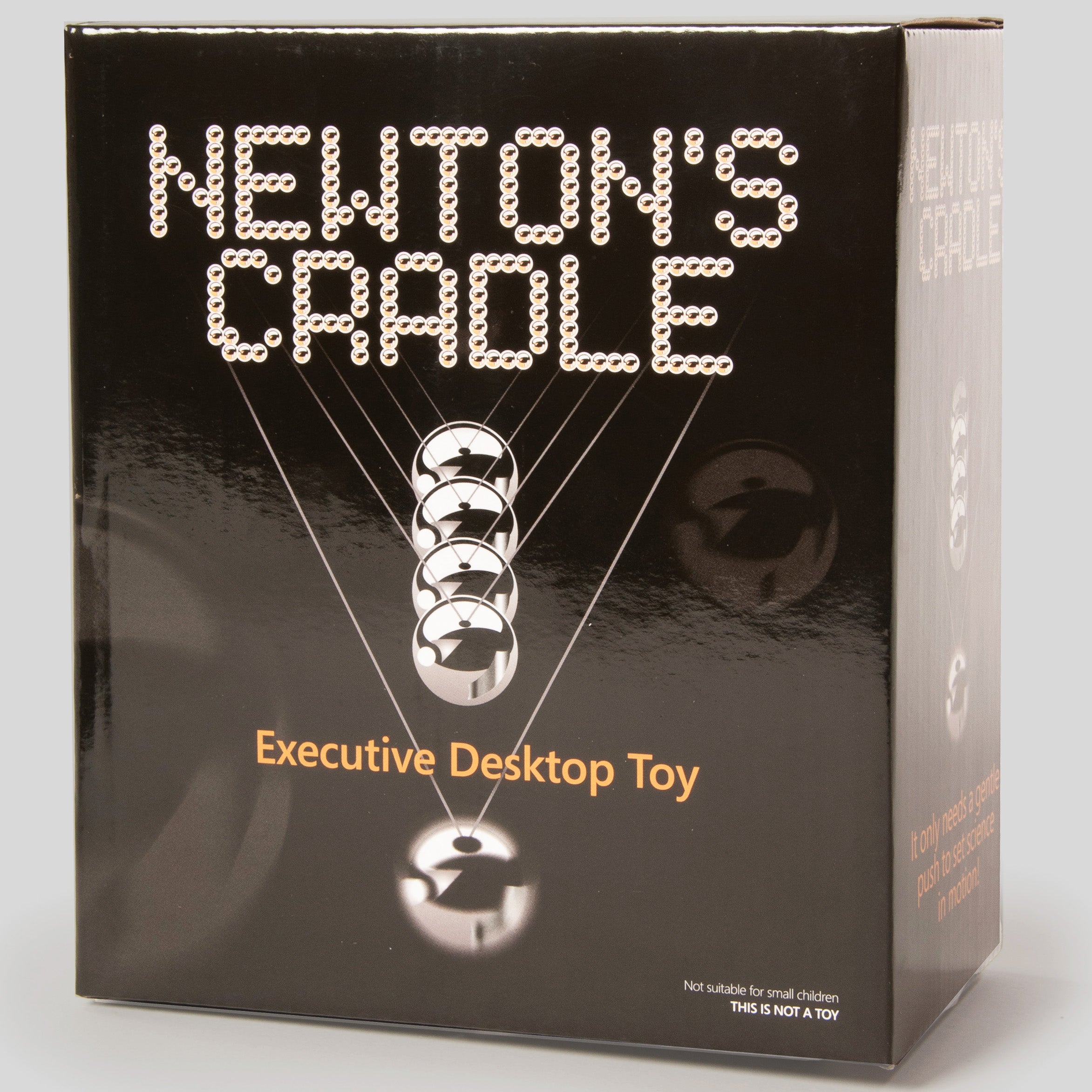 Newton's Cradle - Desktop Accessory