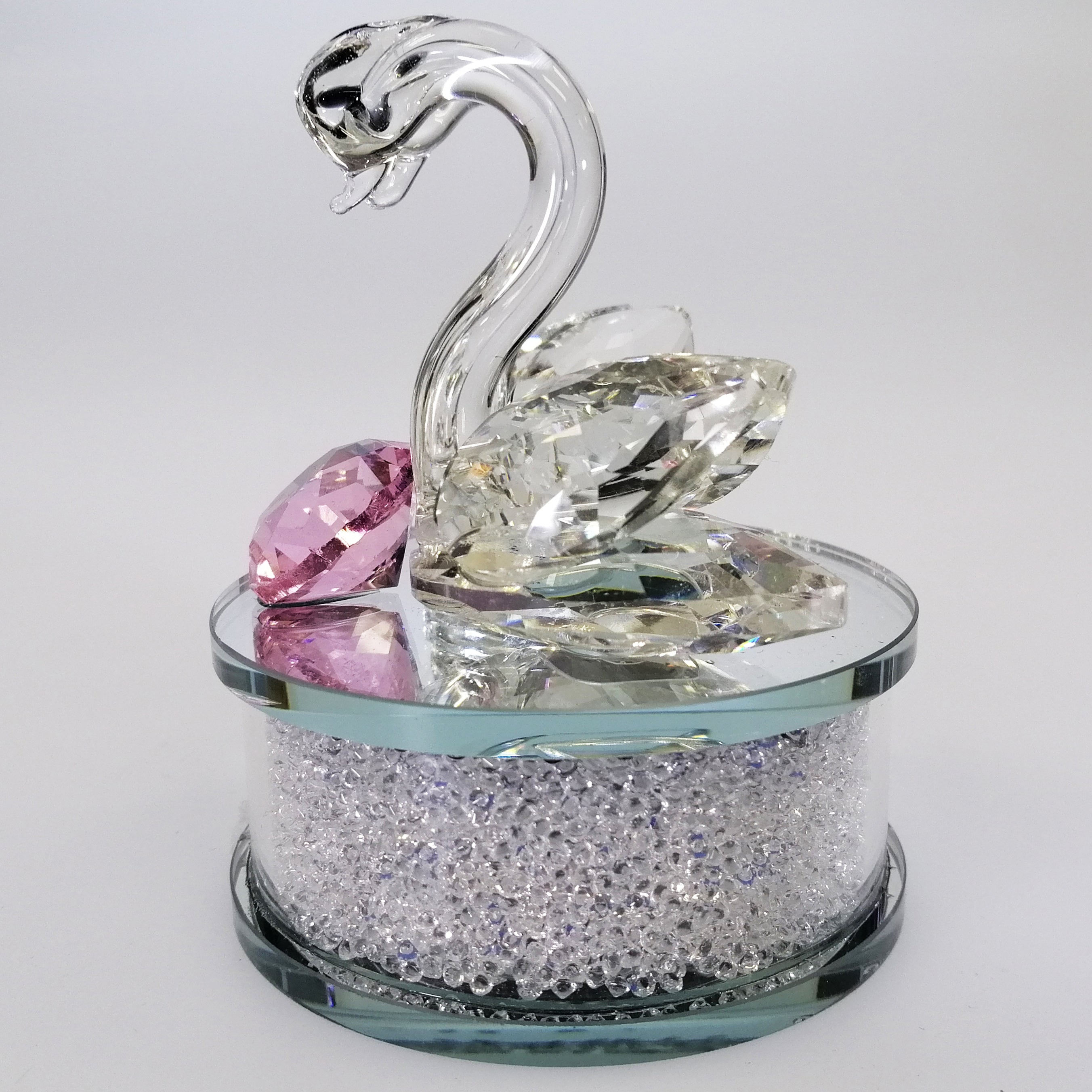 Cut Glass Swans with Pink Diamond on Sparkly Base
