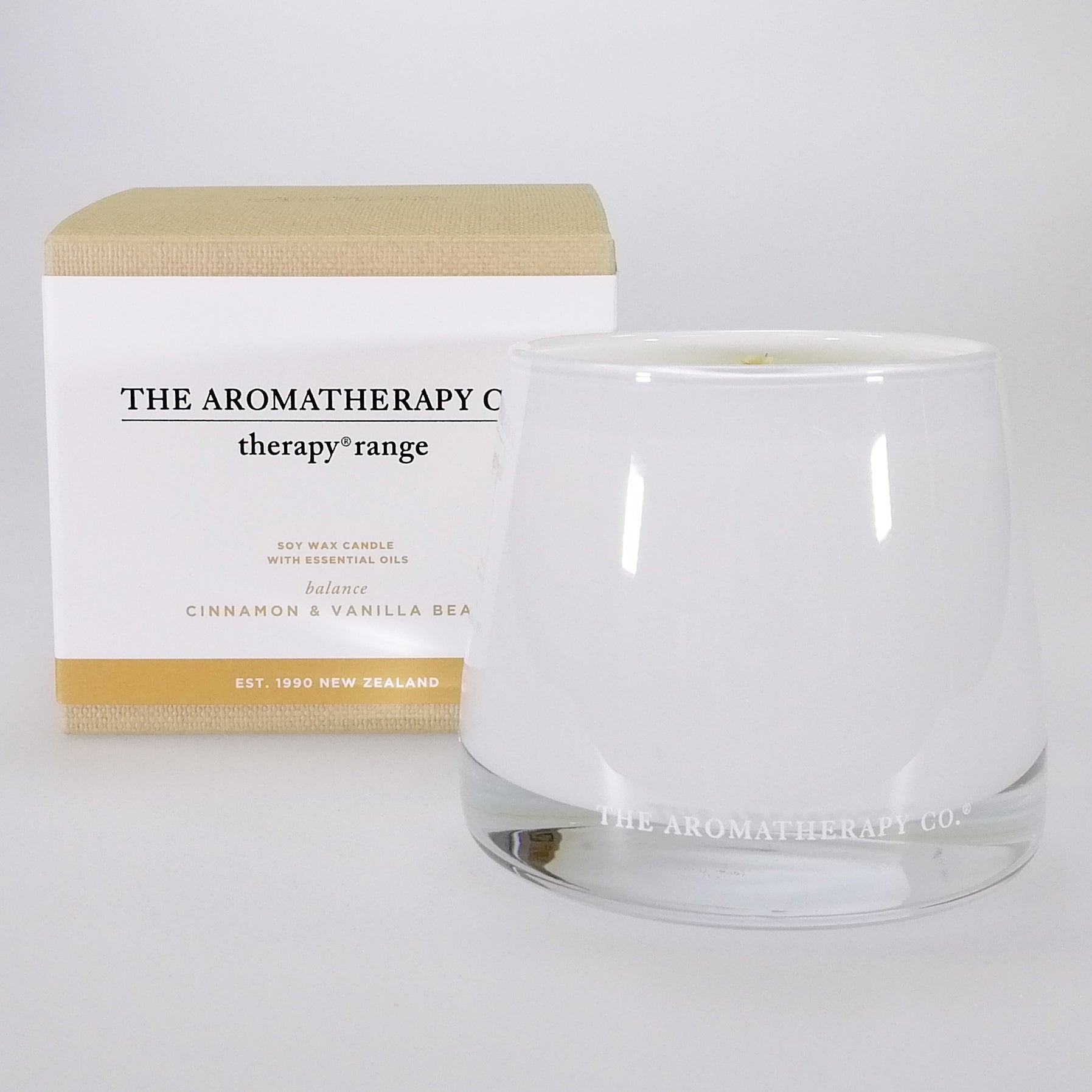 The Aromatherapy Company - Therapy Range 'Balance' - Candle - Cinnamon & Vanilla Bean