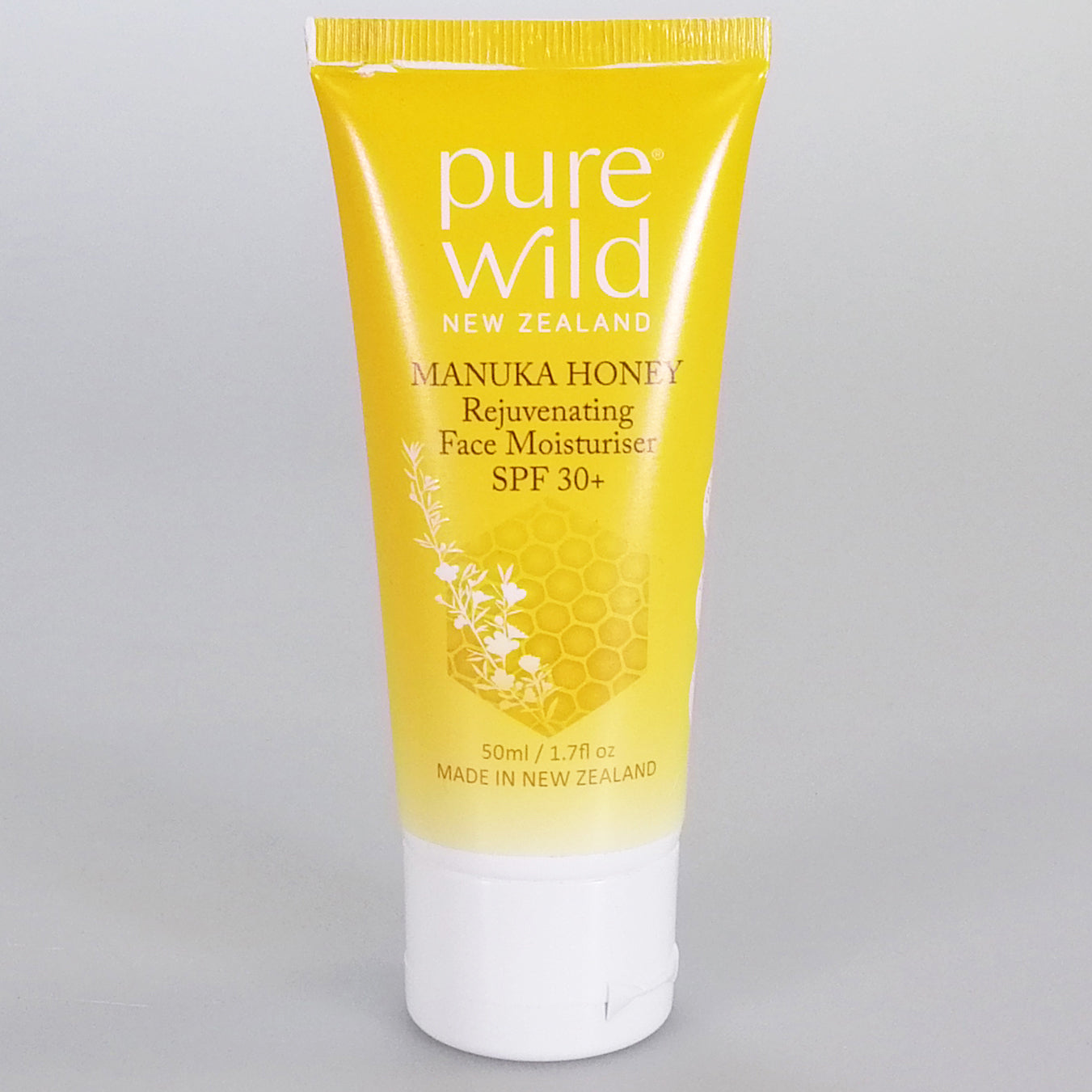 Pure Wild Rejuvenating Face Moisturiser - Manuka Honey