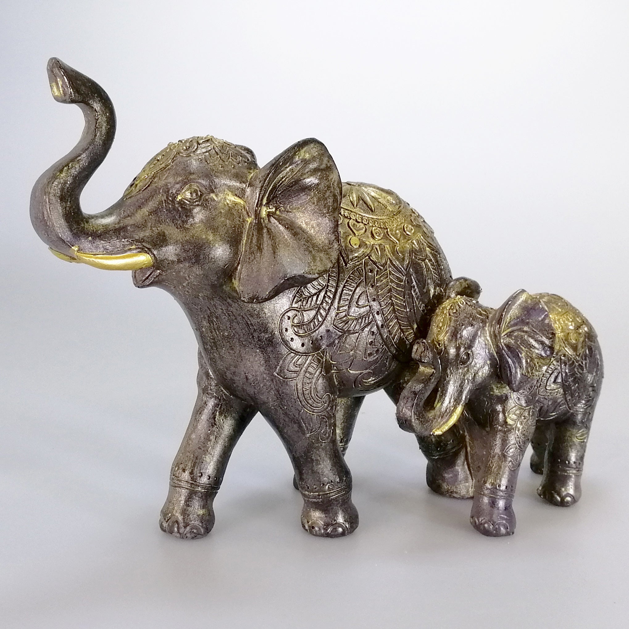 Resin Elephant Painted Brown & Gold with Calf